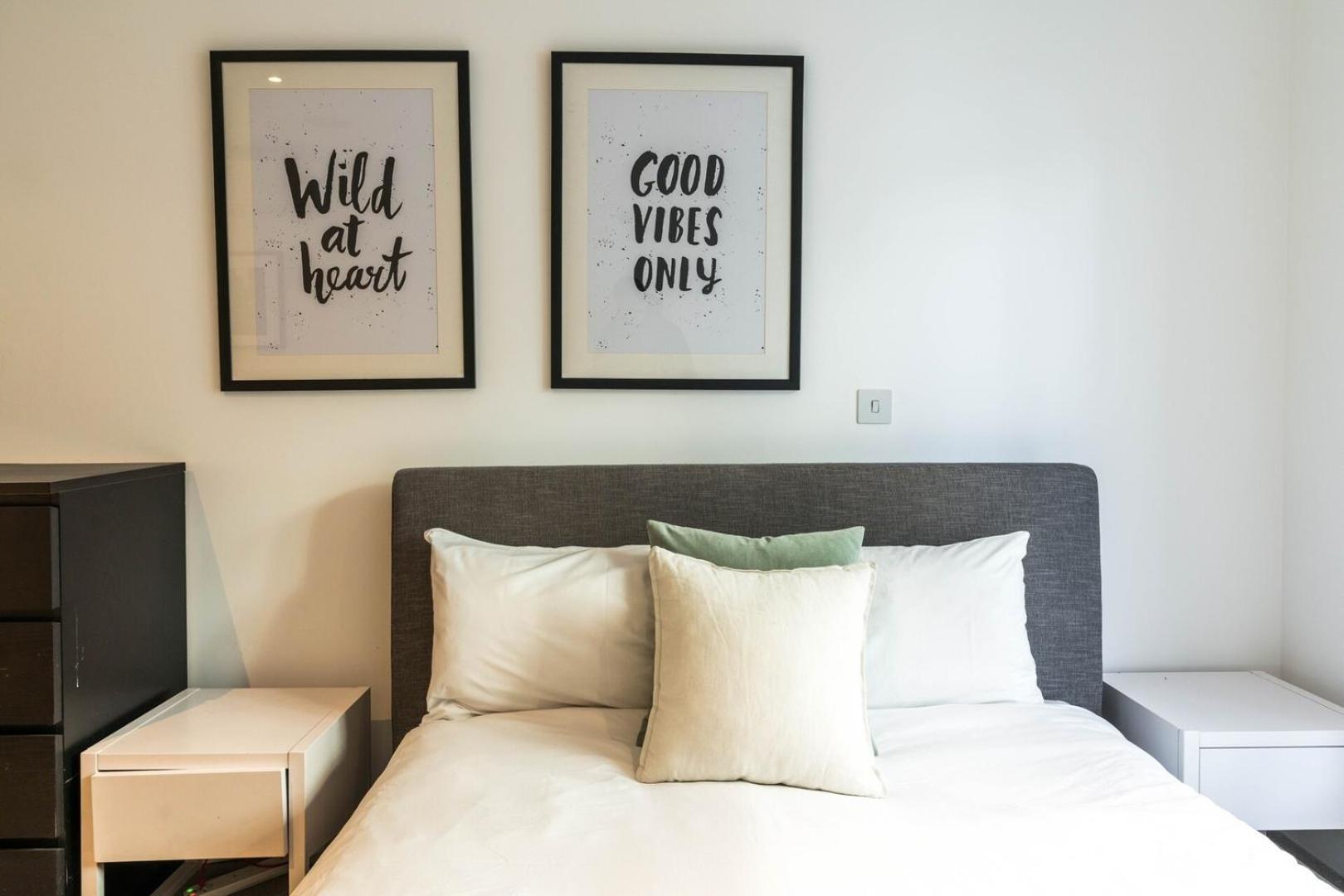 For 4 In The Heart Of Shoreditch Apartment London